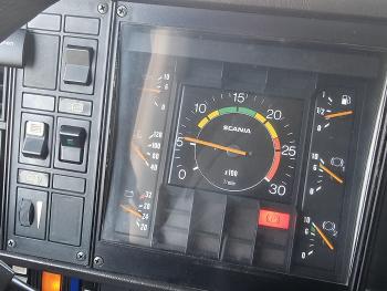 R 112M 4x2 / UNIQUE / TOPCONDITION